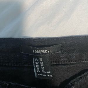 Black jeans Forever 21